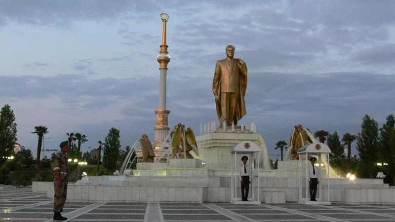 Turkmenistan Second Statue Niyazov