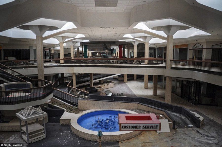 The death of the American mall. This was Friday night. In the 90s this  would've been packed : r/pics