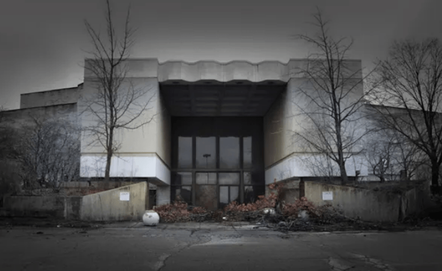 Abandoned Malls History