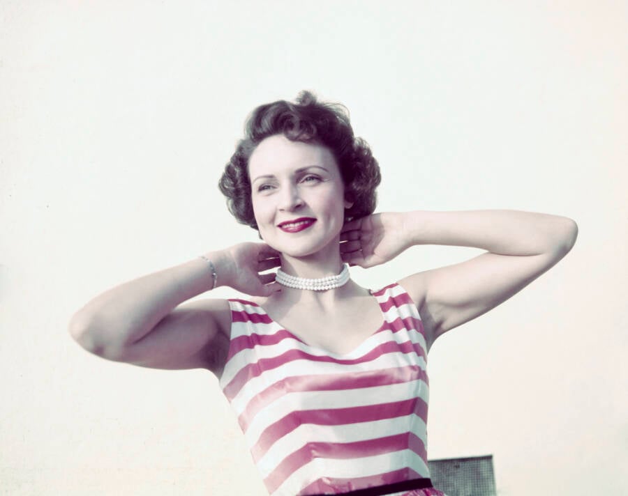 Betty White Pearls Stripes