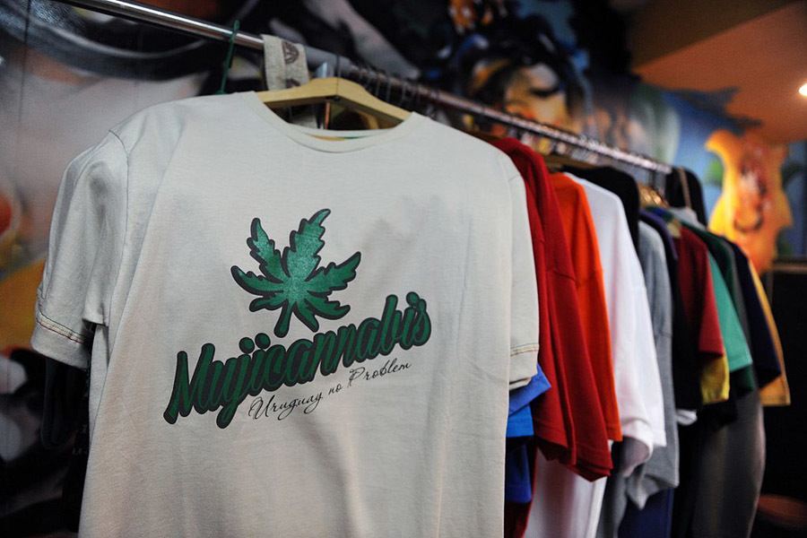 Mujicannabis Shirt