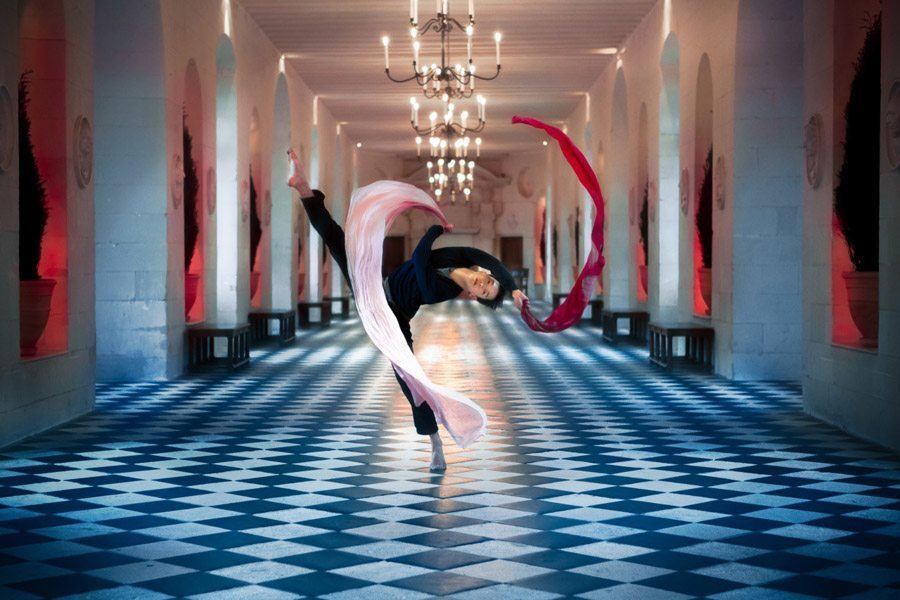 mickael jou hallway scarves