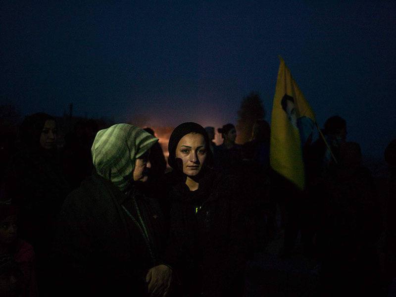Women ISIS Fighters Darkness