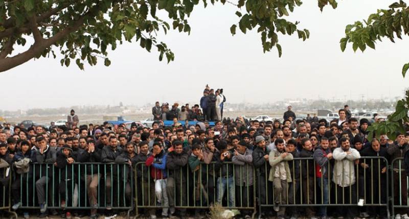 Public Execution In Iran Watching