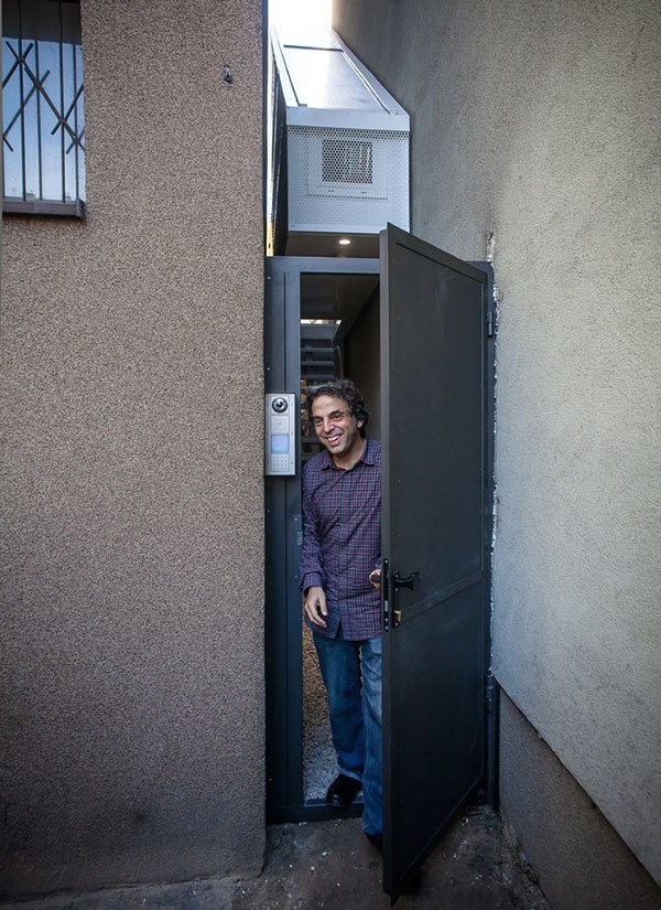 Entrance to Keret House