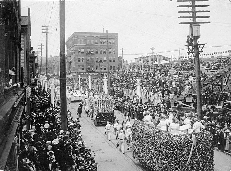 Rose Festival Parade In 1908