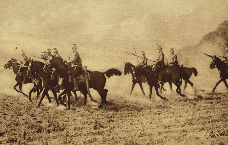 Powerful WW1 Photos That Reveal The Carnage And Tragedy