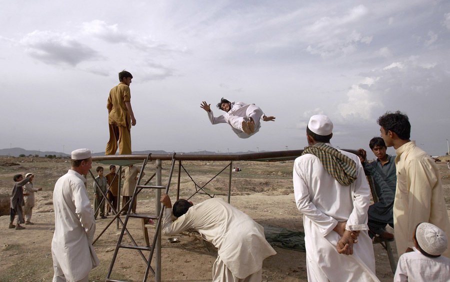 Pakistan amusement parks trampoline
