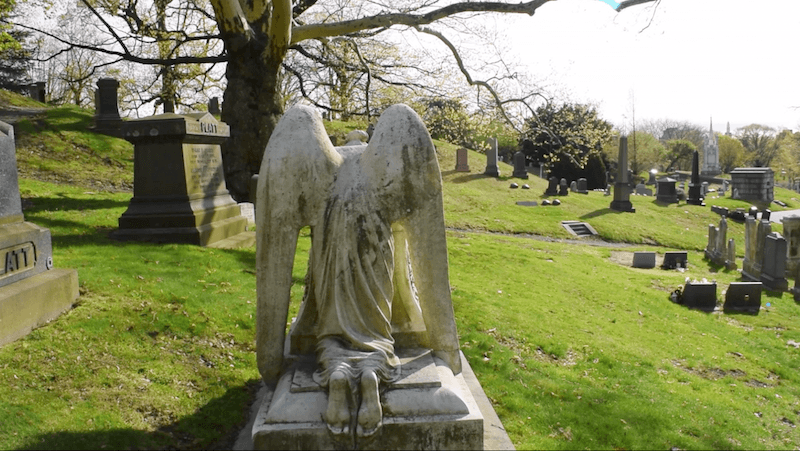 Green Wood Cemetery Kneeling Angel