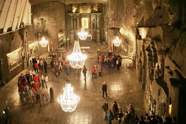 salt caves kinga chapel