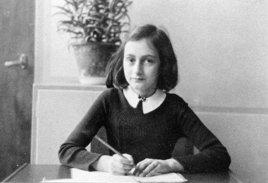 Pictures Of Anne Frank