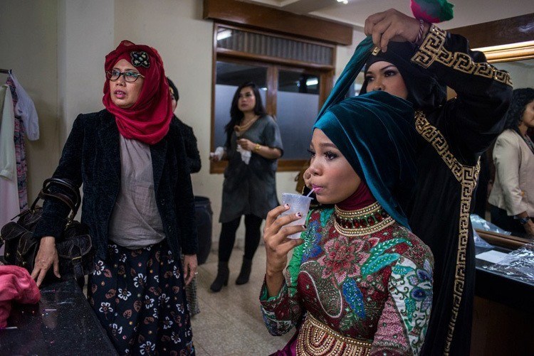 Miss muslimah water break