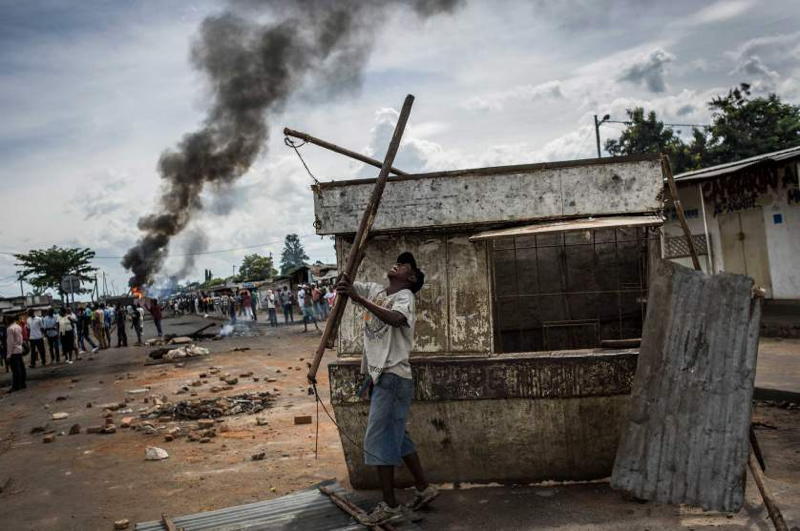 Burundi Violence Rubble Smoke