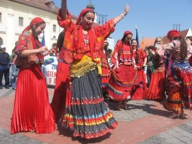 Gypsies Dancing