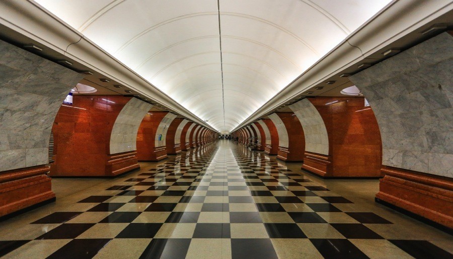 The Moscow Metro: A Mausoleum Of Revolutionary Ideals