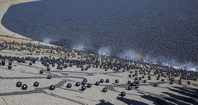 Og Shade Balls Pouring