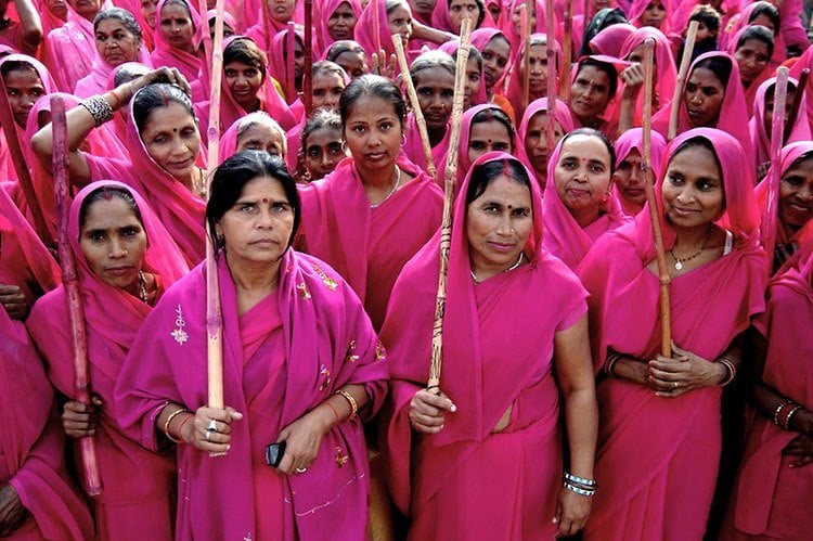 Female Vigilantes Gulabi Gang