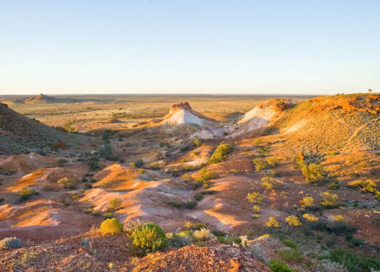 Life Inside Coober Pedy, Australia'’s Unbelievable Underground City