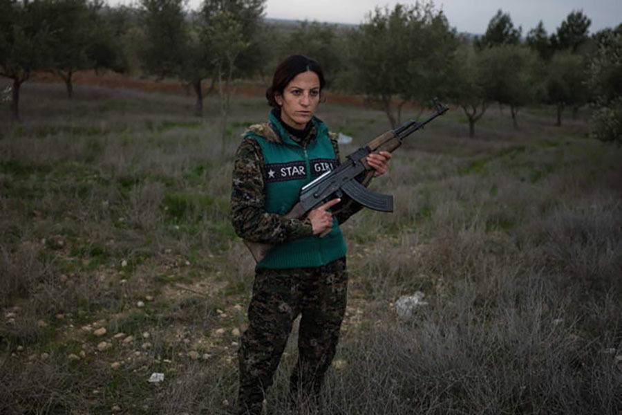 Female Isis Fighters Saria Zilan