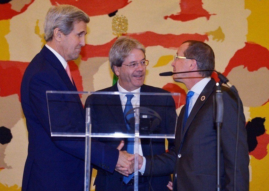 John Kerry Libya Handshake
