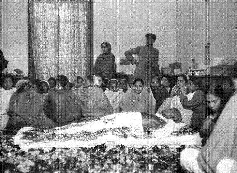January 30 Gandhi Body