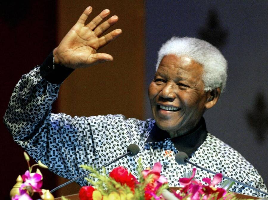 Nelson Mandela Waving