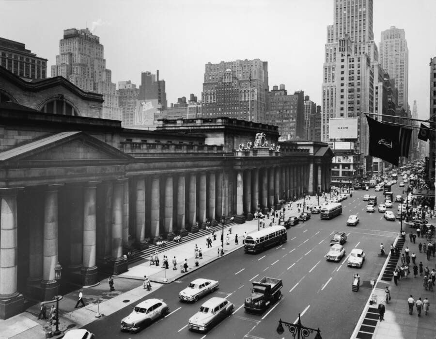 How Penn Station Went From Architectural Wonder To The Worst Train Station In America