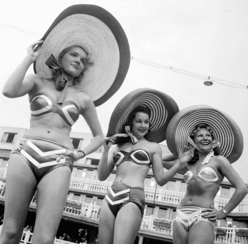 Bikini History 23 Photos Of Womens Swimwear Over Time 