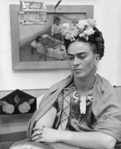 52 Enthralling Frida Kahlo Photos Of The 20th Century's Most ...