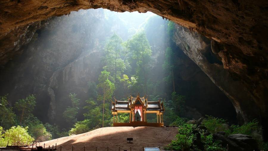 Worlds Unique Caves Phraya