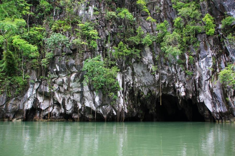 21 Stunning Photos Of The World's Most Beautiful Caves