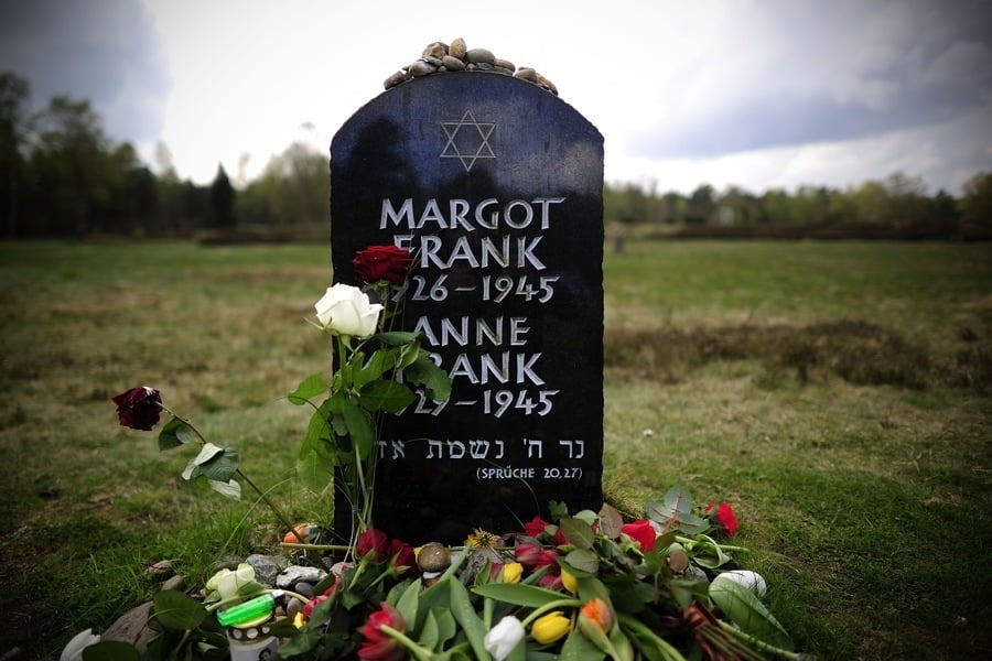 Anne Frank Quotes Gravestone Flowers