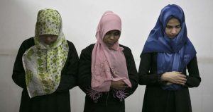 Sri Lankan Women Observe The First Day Of Ramadan