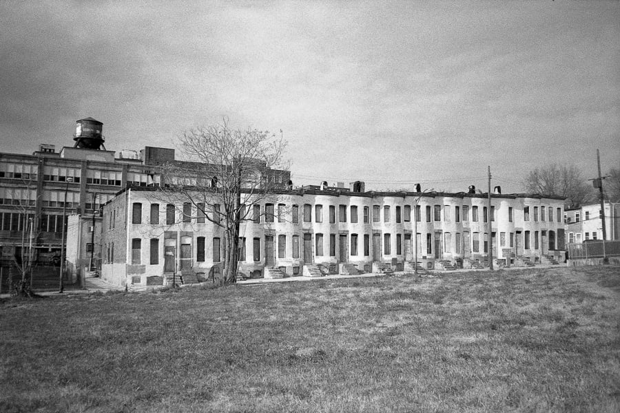 33 Baltimore Ghetto Photos That Reveal An Abandoned Wasteland