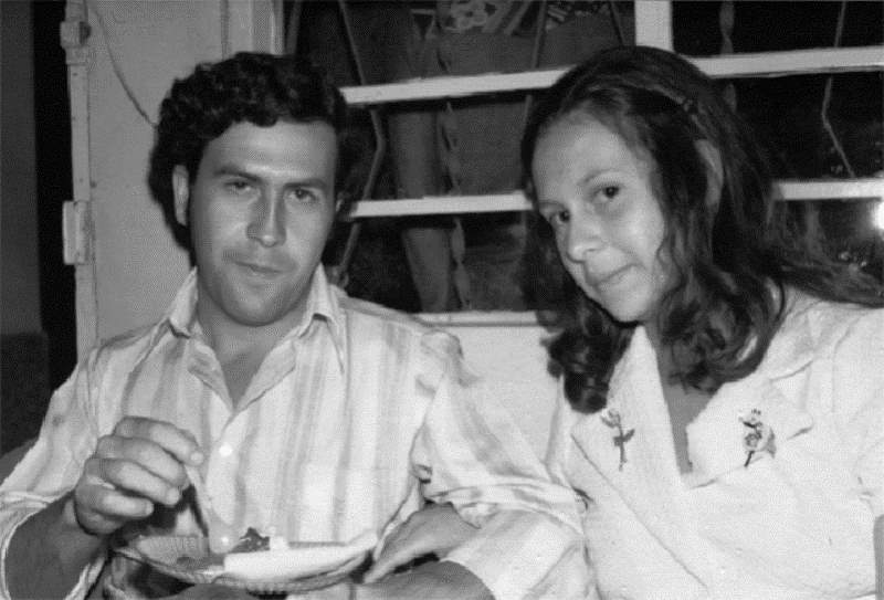 Pablo Escobar With Daughter