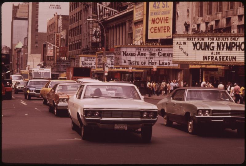 1960s Vintage Car Sex Porn - 27 Pictures Of Times Square At The Height Of Its Depravity ...