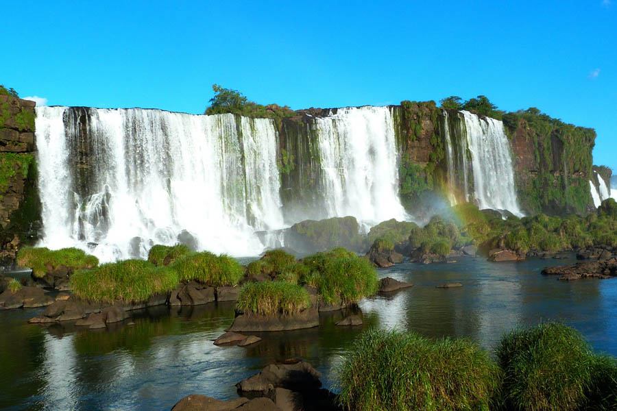 Iguazu Falls: Stunning Photos That Make Niagara Seem Puny