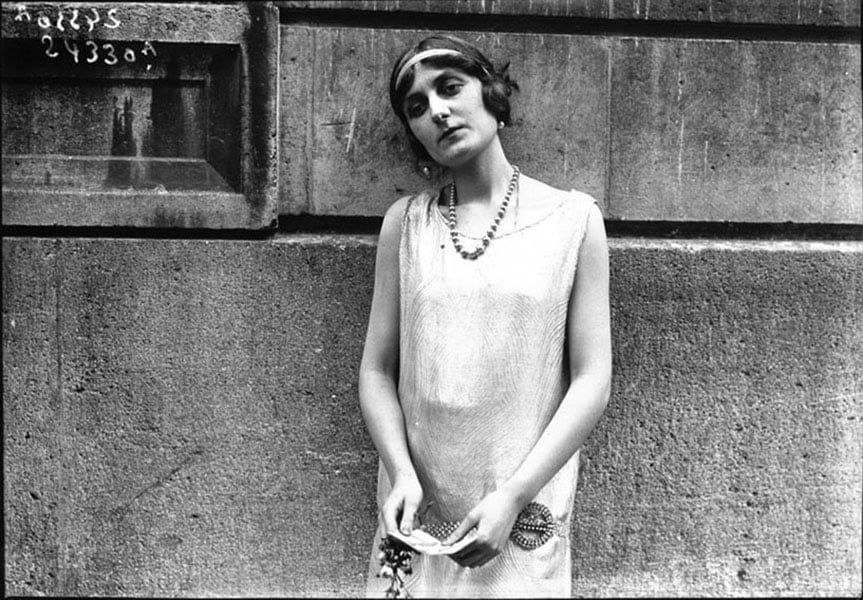 1920s Paris: 21 Vintage Photos That'll Take You To The Crazy Years Of Paris