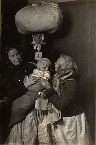 Slavic Mother And Child At Ellis Island