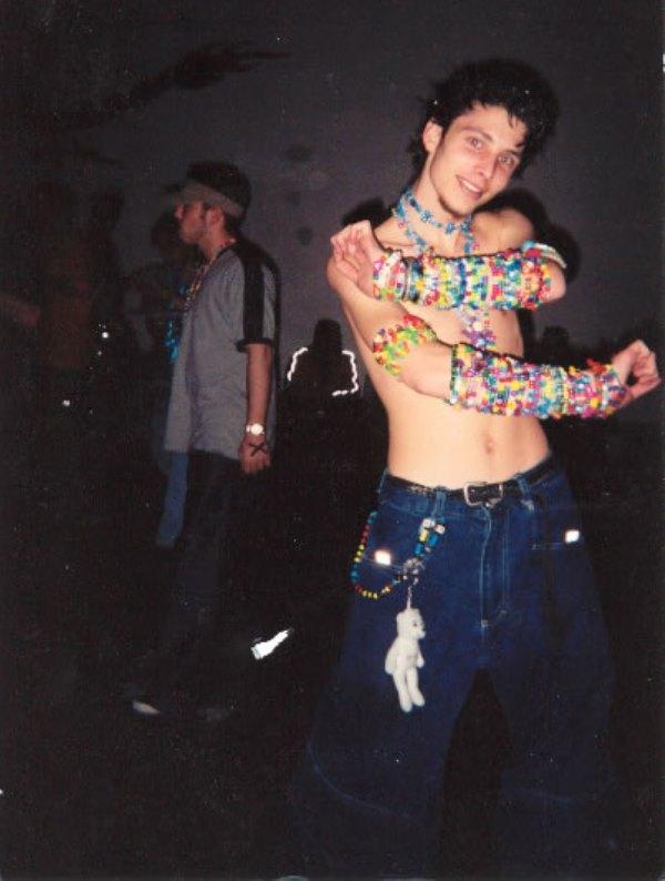 nineties rave fashion