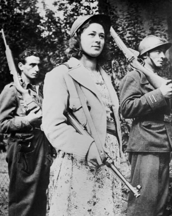 French Resistance 21 Scenes From The Battle To Take Back France