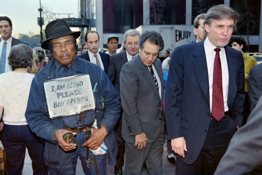 Trump Beggar