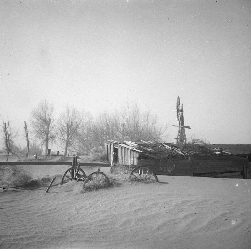 Aftermath Of Oklahoma Dust Storm