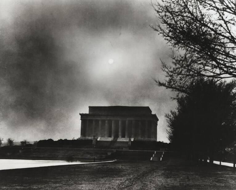Lincoln Memorial During A Dust Storm