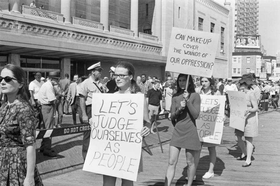 1968 Photos: 44 Intense Images Of America's Most Volatile Year