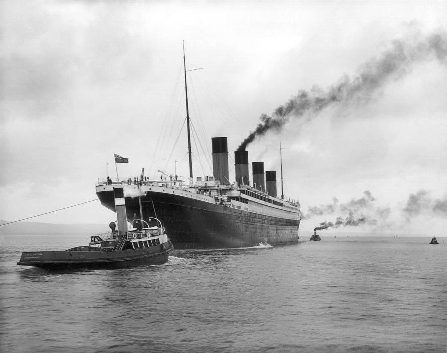 33 Rare Titanic Photos From Before And After Its Renowned Sinking