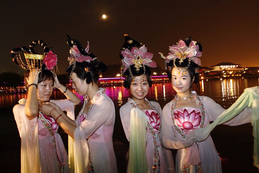 Mid-Autumn Festival: A Thousand-Year-Old Tradition In 21 Photos