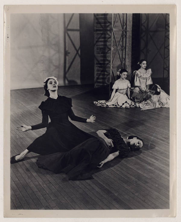 Martha Graham How The Unlikely Dancer Ushered In A New Movement