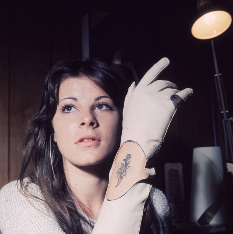Glove Tattoo