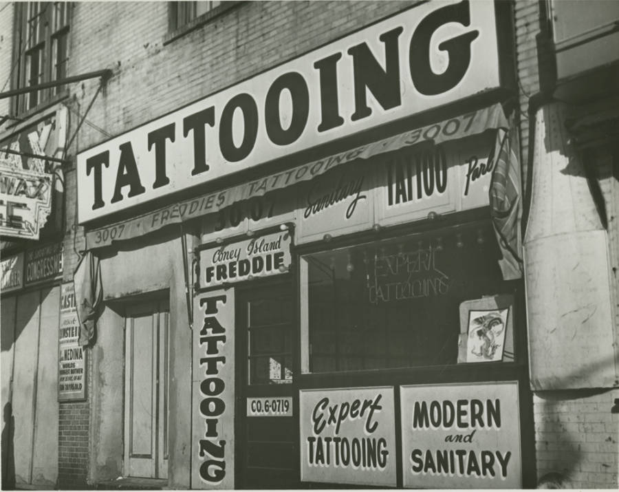 Tattoo Modern